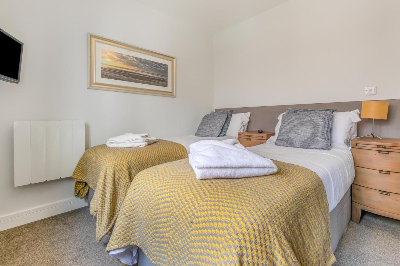 8 Woolacombe West - Luxury Apartment At Byron Woolacombe, Only 4 Minute Walk To Woolacombe Beach! エクステリア 写真